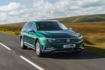 Volkswagen Passat Alltrack 2019 года (UK)